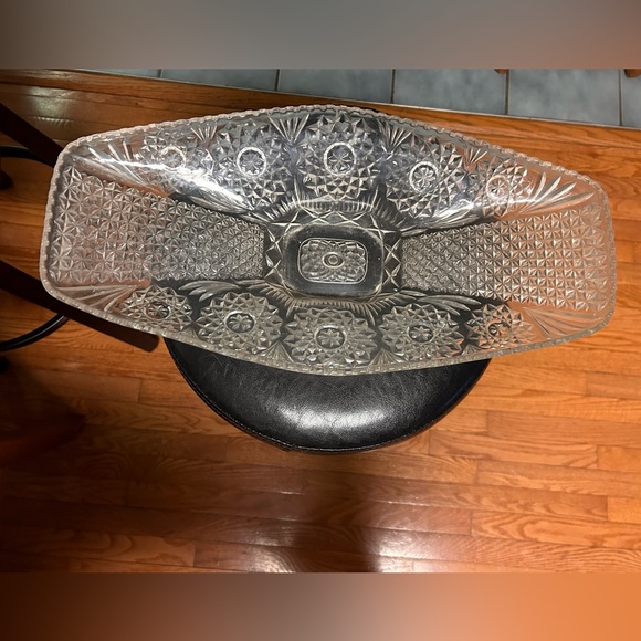 Vintage Regaline clear acrylic Serving Platter - Picture 2 of 3